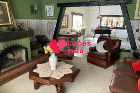SITIO A VENDA, 33.000,OOM² COM 3 DORMITORIOS 1 SENDO SÚITE, 2 BANHEIROS, BAIRRO BOA VISTA, CAÇAPAVA