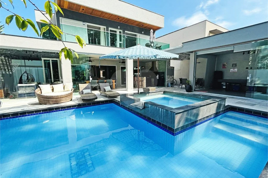 Casa à venda com 5 suítes em Riviera de São Lourenço, Bertioga, SP