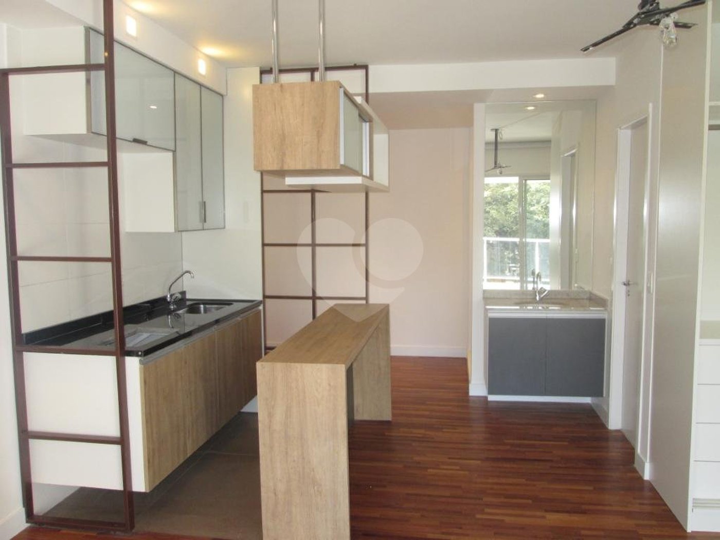 Apartamento novíssimo todo mobiliado, para locação!!