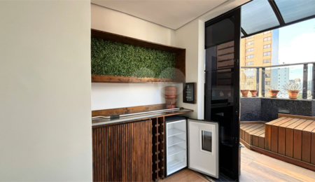 Cobertura à venda com 2 quartos em Moema, São Paulo, SP