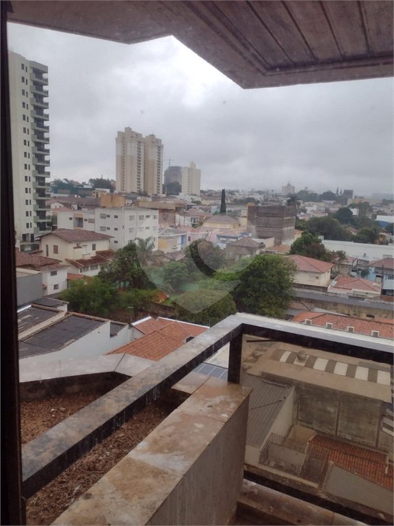 Apartamento no Edificio Jatiúca á venda.
