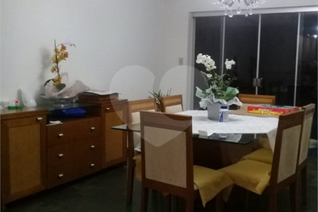 Sobrado em Araraquara.