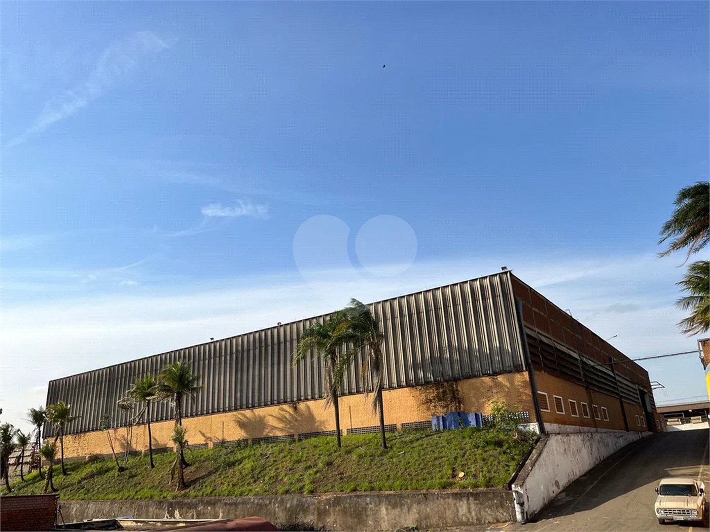 Excelente Galpão comercial para empresas disponível para venda e locação em Piracicaba - SP.