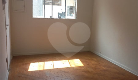 Apartamento à venda com 2 quartos em Catumbi, São Paulo, SP