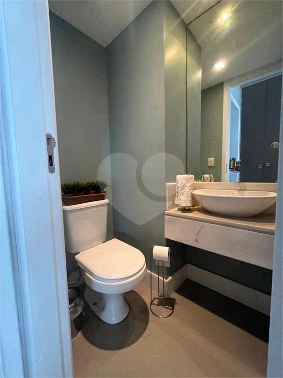 Vista definitiva para o verde, varanda gourmet integrada e um dos apartamentos mais exclusivos da Vila Mariana