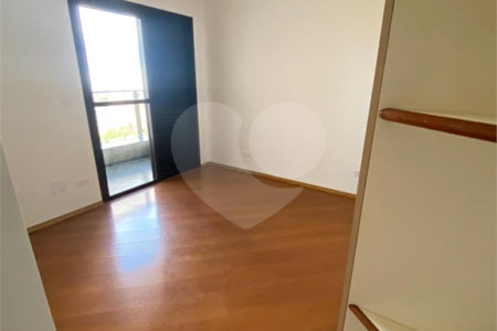 Apartamento com 4 dormitórios , sendo 1 suíte , 2 vagas , à venda na Moóca.