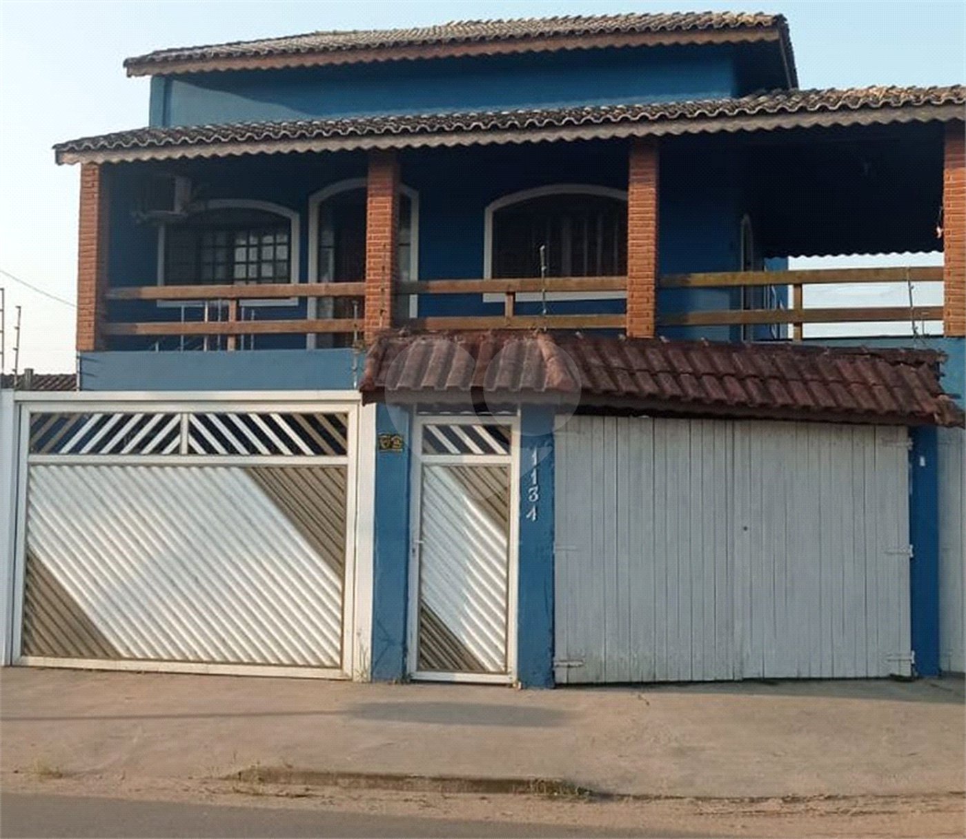 Sobrado para venda em Peruíbe.
