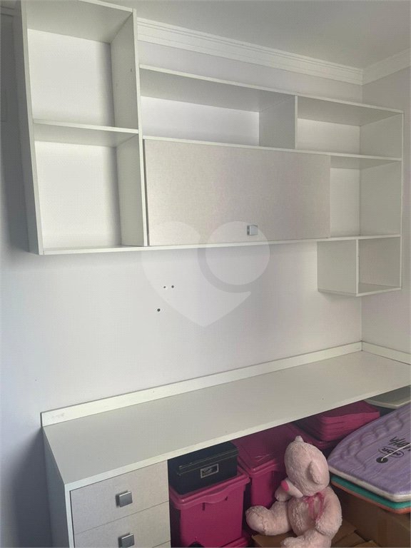 Apartamento com 03 dormitórios no Cambuci.