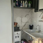 Indaiatuba- condominio Vale das Laranjeiras - Itaici - Terreno 3040,00 ms- construida 220ms - 3 dormitórios, sendo 2 suítes e uma suíte master com closet, além de uma sala ampla com 3 ambientes, Cozinha planejada,, campo de futebol/vôlei, Area de lazer com piscina, espaço gourmet com churrasque