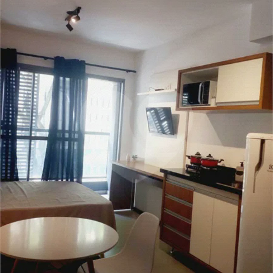 Studio com 27,61 m² a venda na Consolação com sacada