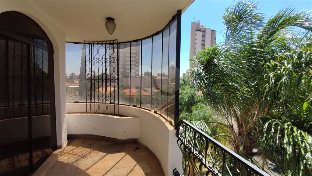 Apartamento de 3 dormitórios à Venda - Jardim Bethânia