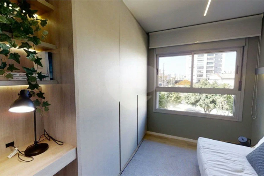 Apartamento novo com 02 Dormitórios e uma Suíte.