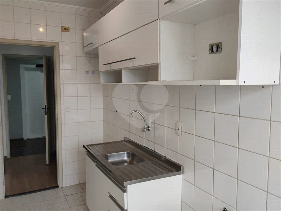 Apartamento 2 dormitórios no Jardim Prudência.