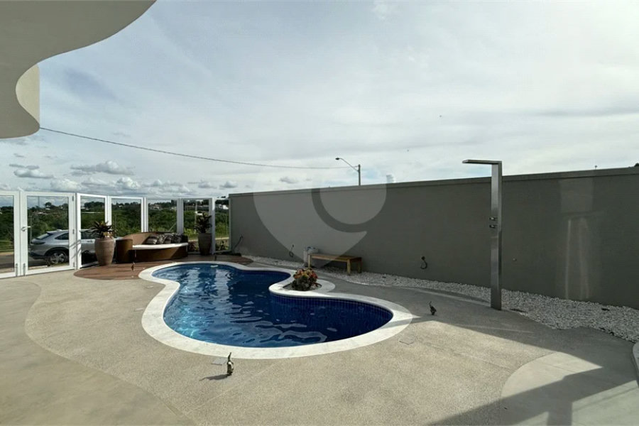 EXCELENTE OPORTUNIDADE DE MORAR NO DAMHA II. RESIDÊNCIA DE ALTO PADRÃO, A VENDA COM PORTEIRA FECHADA