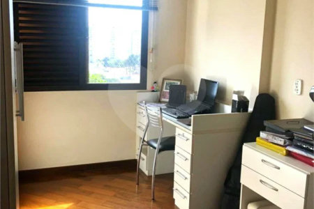 Apartamento · 125m² · 3 quartos · 2 vagas