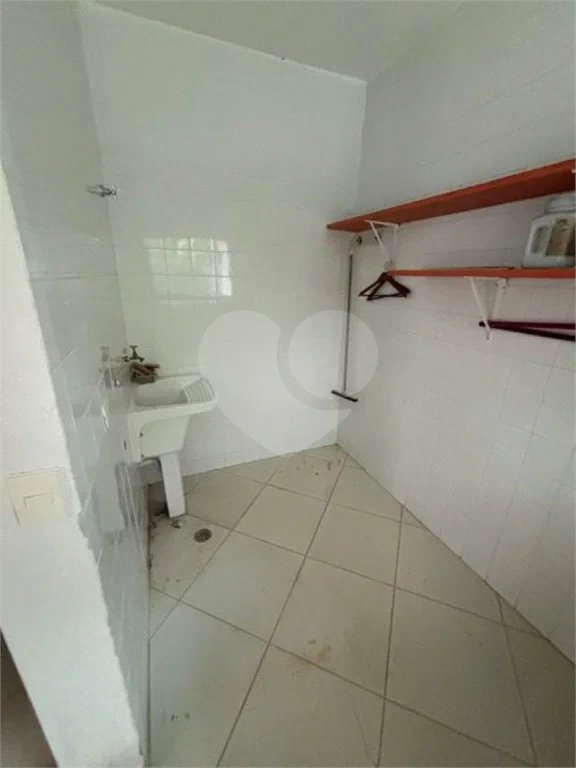 Sobrado à venda com 3 quartos, sendo 1 suíte,  em Horto, São Paulo, SP