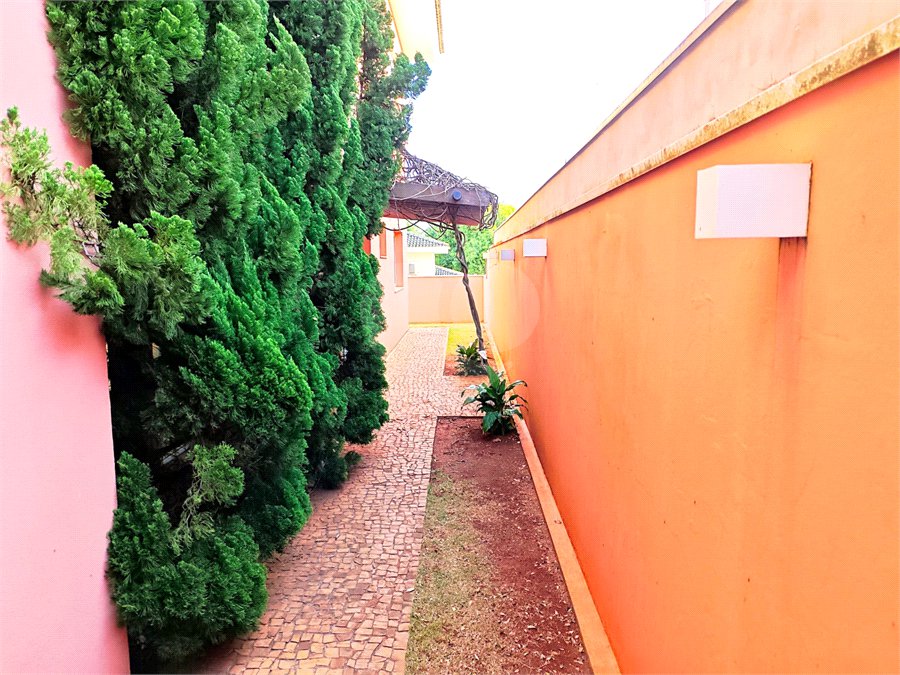 Exclusividade e Sofisticação no Swiss Park: O Sobrado Perfeito em São Carlos, com, 3 suites,2 salas, área Gourmet, persianas blackout automatizadas.