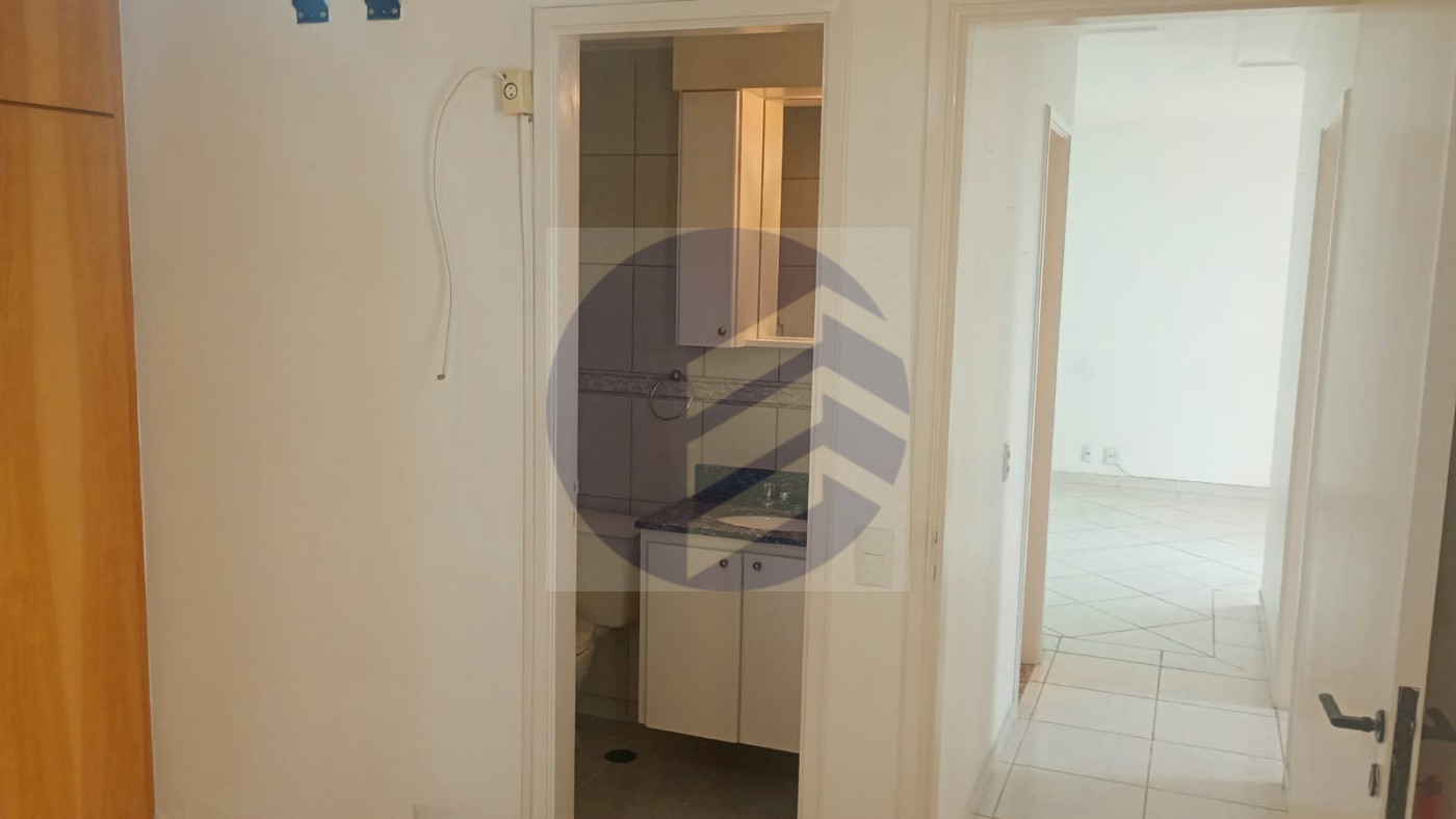 Apartamento à venda com 3 quartos, sendo 1 suíte, em Jardim Esmeralda, São Paulo - SP