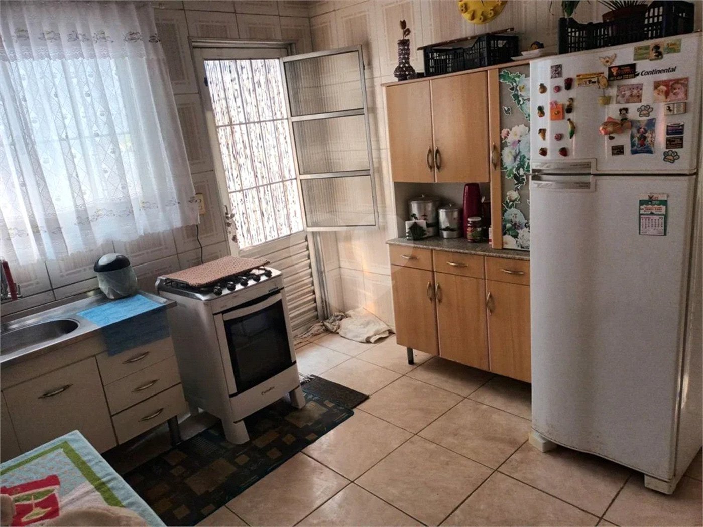 Terreno grande com 2 casas em São Paulo! Casas bem arejadas.