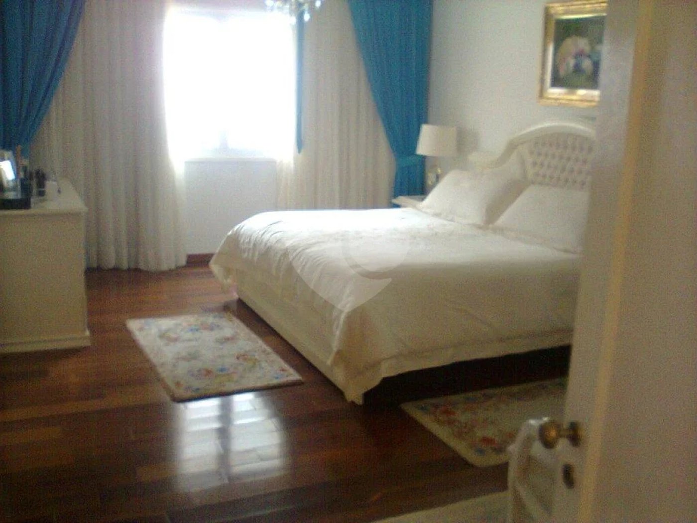 CASA TÉRREA EXCELENTE A VENDA NO TREMEMBÉ - 3 SUÍTES, PISCINA AREA GOURMET E 4 VAGAS DE GARAGEM