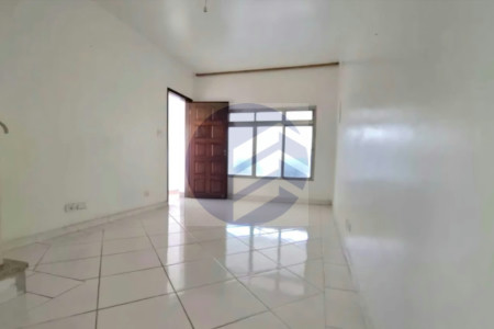 Casa à venda com 2 quartos em Jardim Rizzo, São Paulo - SP