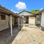 Casa térrea à venda com amplo quintal e grande potencial na Vila Nery