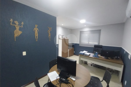 Casa Térrea Disponível para Locação e Venda no Condomínio Vilaggio Capriccio