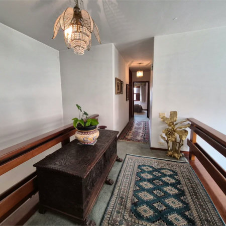 Casa de Vila à venda ou para alugar com 4 quartos, sendo 2 suítes, em Jardim Leonor, São Paulo, SP