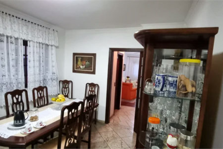 Casa à venda com 3 quartos, sendo 3 suítes, em Vila São Francisco, São Paulo - SP