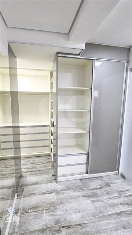 Apartamento à Venda com 210m² com 3 dormitórios e 3 vagas em Perdizes - Estuda permuta .