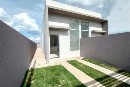 Casa térrea à venda em Nazaré Paulista/SP, no loteamento Quintas de São José