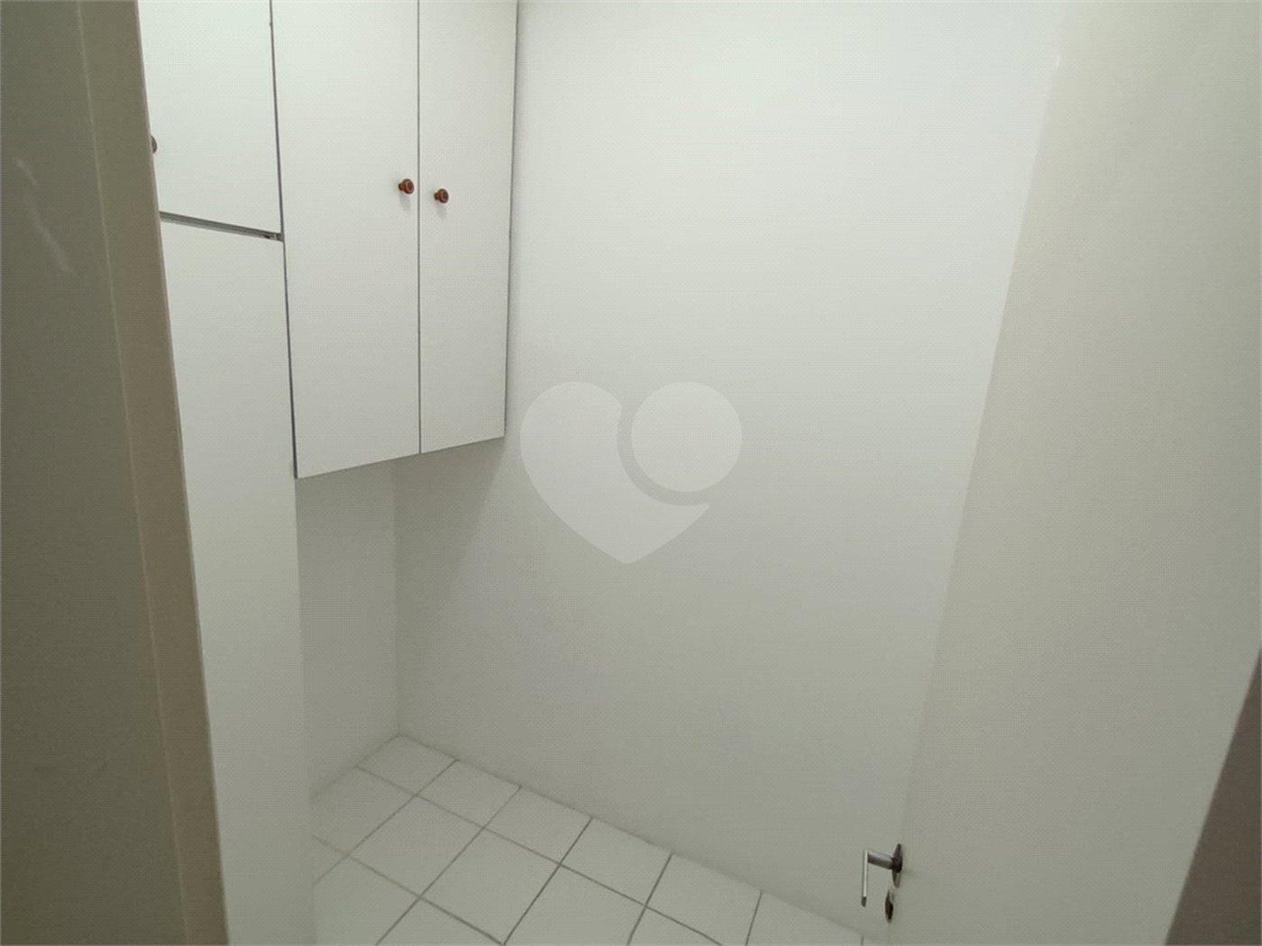 Apartamento á venda 3 dormitórios Vila Andrade, São Paulo - SP