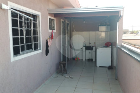 Casa para venda em Ibaté/SP.