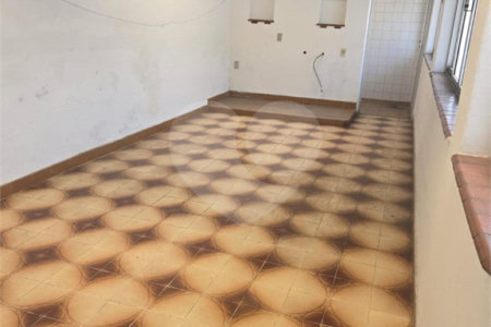 Casa com 244m² , 2 dormitórios , 3 vagas , à venda no Bosque da Saúde.