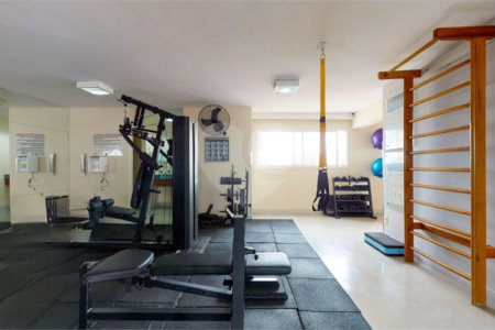 Apartamento à venda Bela Vista, 38m², andar alto, 1 dormitório, 1 vaga, lazer, porteira fechada