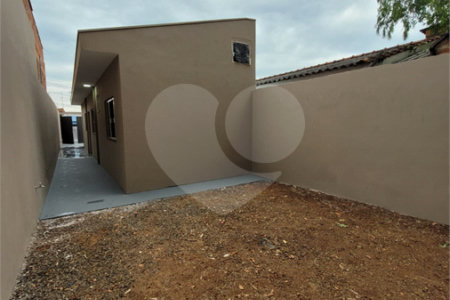 SUA CASA NOVA ESPERA POR VOCÊ!
