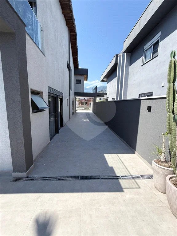 Casa à venda com 7 quartos, sendo 6 suítes, em Morada da Praia, Bertioga, SP