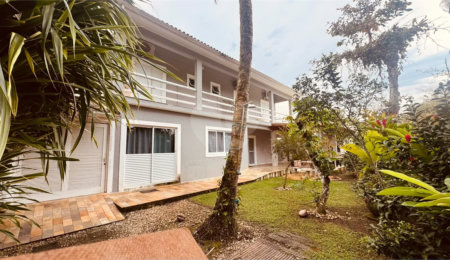 Casa à venda ou para alugar com 5 suítes em Costa do Sol, Bertioga, SP
