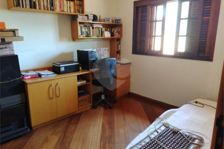 Sobrado à venda com 3 quartos, sendo 1 suíte, em Vila Mascote, São Paulo, SP