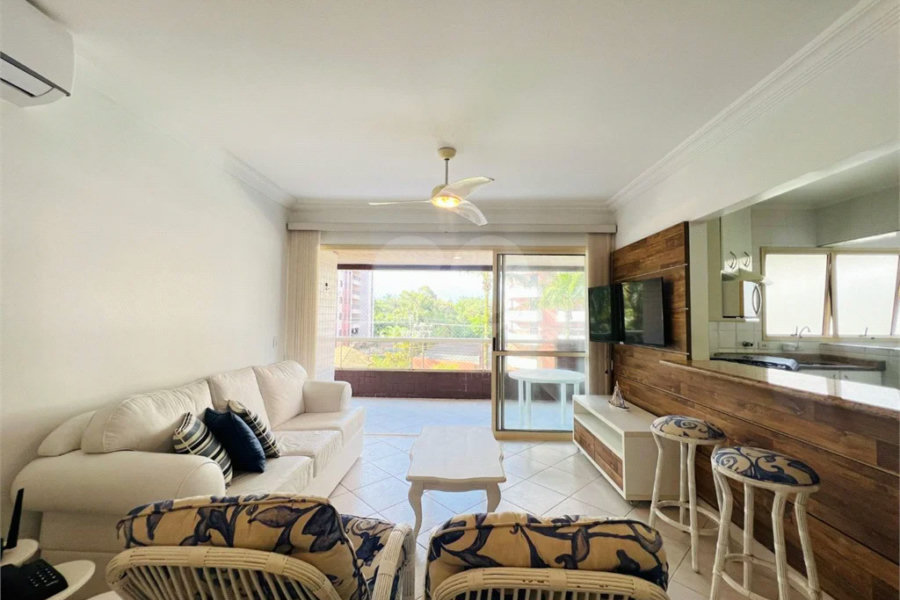 Apartamento à venda com 3 quartos, sendo 1 suíte,  em Riviera de São Lourenço, Bertioga, SP