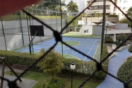 Apartamento à venda com 3 quartos, sendo 1 suíte,  em Morumbi, São Paulo, SP