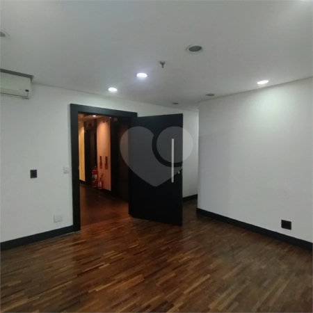 Sala comercial para locação no Jardim Paulista
