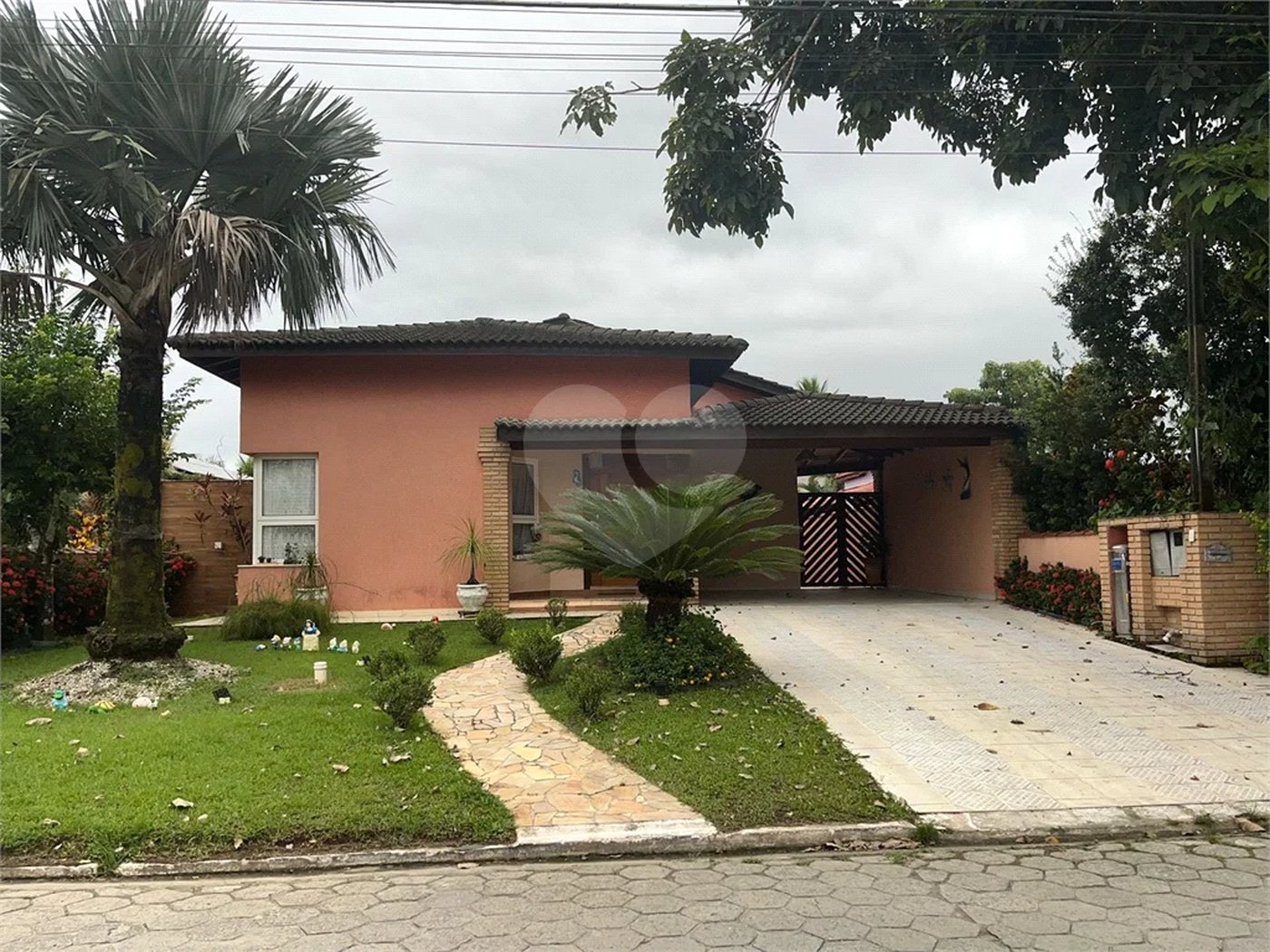 Casa à venda com 6 quartos, sendo 3 suítes, em Morada da Praia, Bertioga, SP