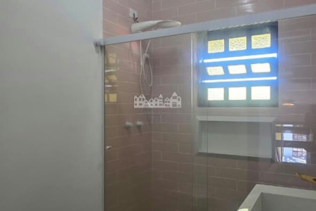 Casa à venda com 5 quartos, sendo 3 suítes, em Itapetinga, Atibaia, SP