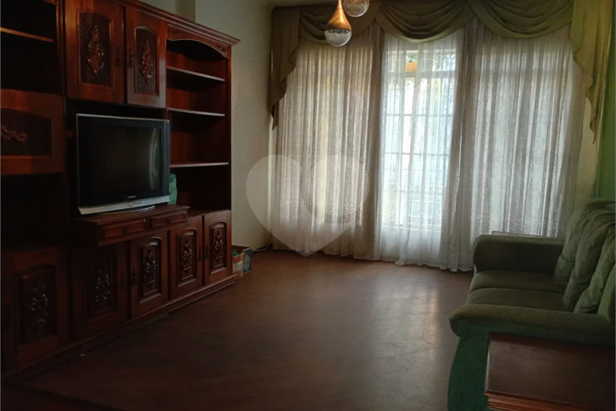 Casa térrea com Edícula à Venda Vila Maria Eugenia São Paulo - SP