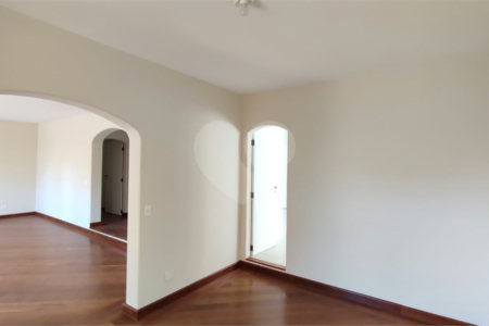 Apartamento de 3 dormitórios à Venda - Jardim Bethânia