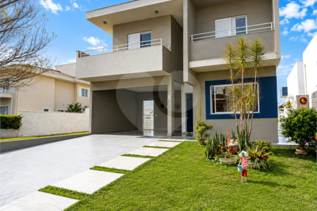 Casa à Venda no Residencial Via Castelli – Louveira/SP | 3 Suítes e 222,47 m² de Construção