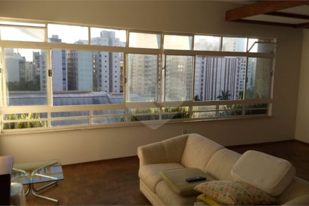Apartamento para venda ou locação, 4 quartos (1 suíte), na Bela Vista, R Cincinato Braga