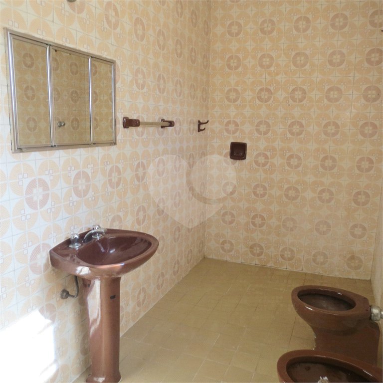 Sobrado Conservado na Saúde- 230m2 - 3 Quartos/1 Suíte/2 Vagas