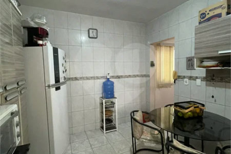 Casa á venda - 3 quartos - 162m² - Vila Brasileira - Mogi das Cruzes/SP